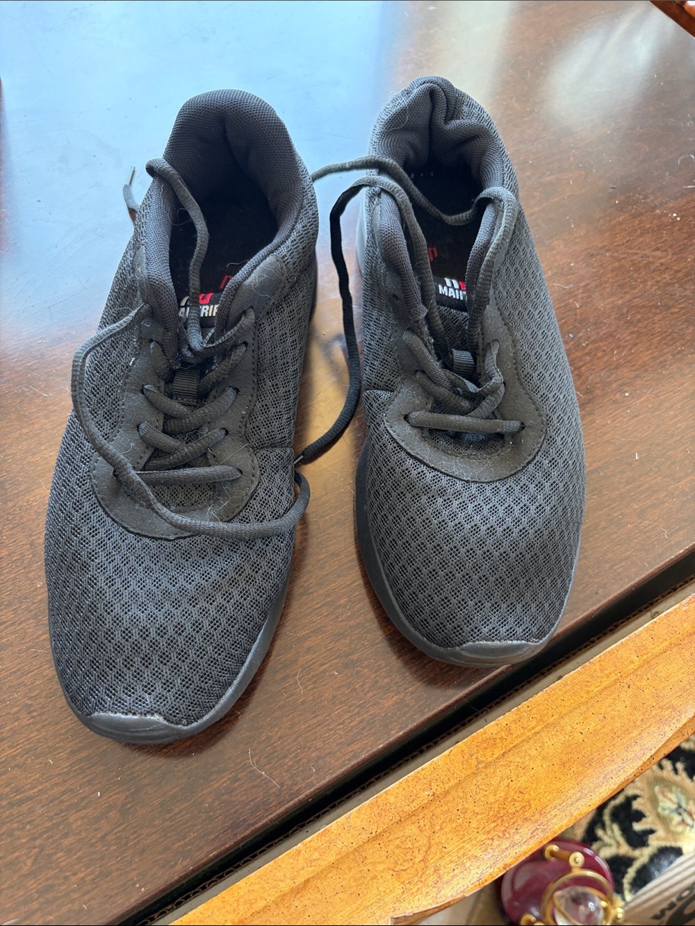 Men's Black Mesh Lace-Up Sneakers - Lightweight Everyday Shoes
